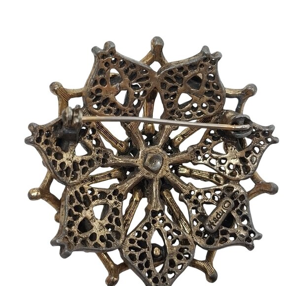 Vintage Hedy Ornate Antique Gold Tone Filigree Brooch Pin - Picture 2 of 7